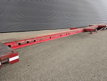MCO-58-04V / 2 x EXTENDABLE / STEERING AXLE